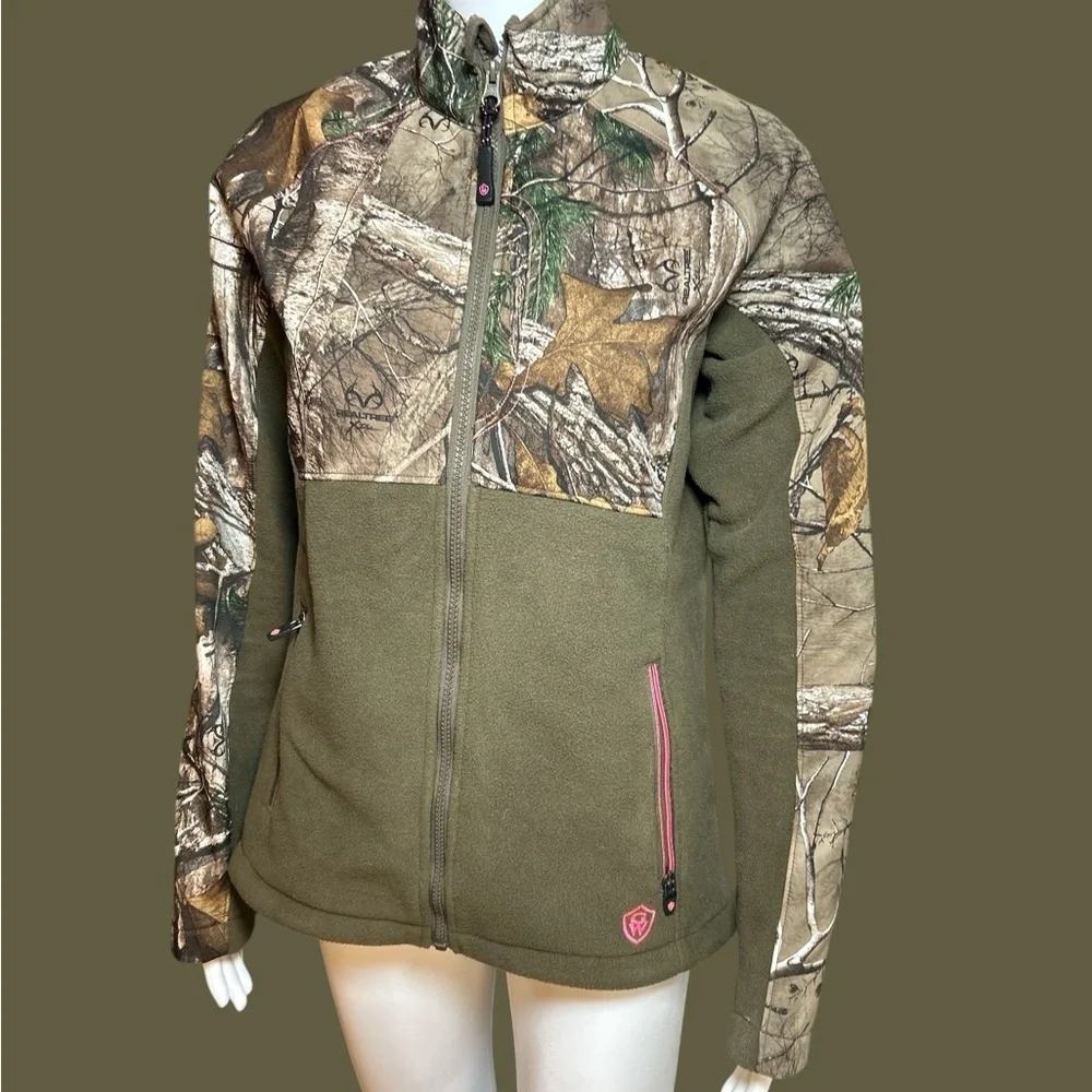Game Winner Women's Camouflage Jacket - Picture 2 of 9